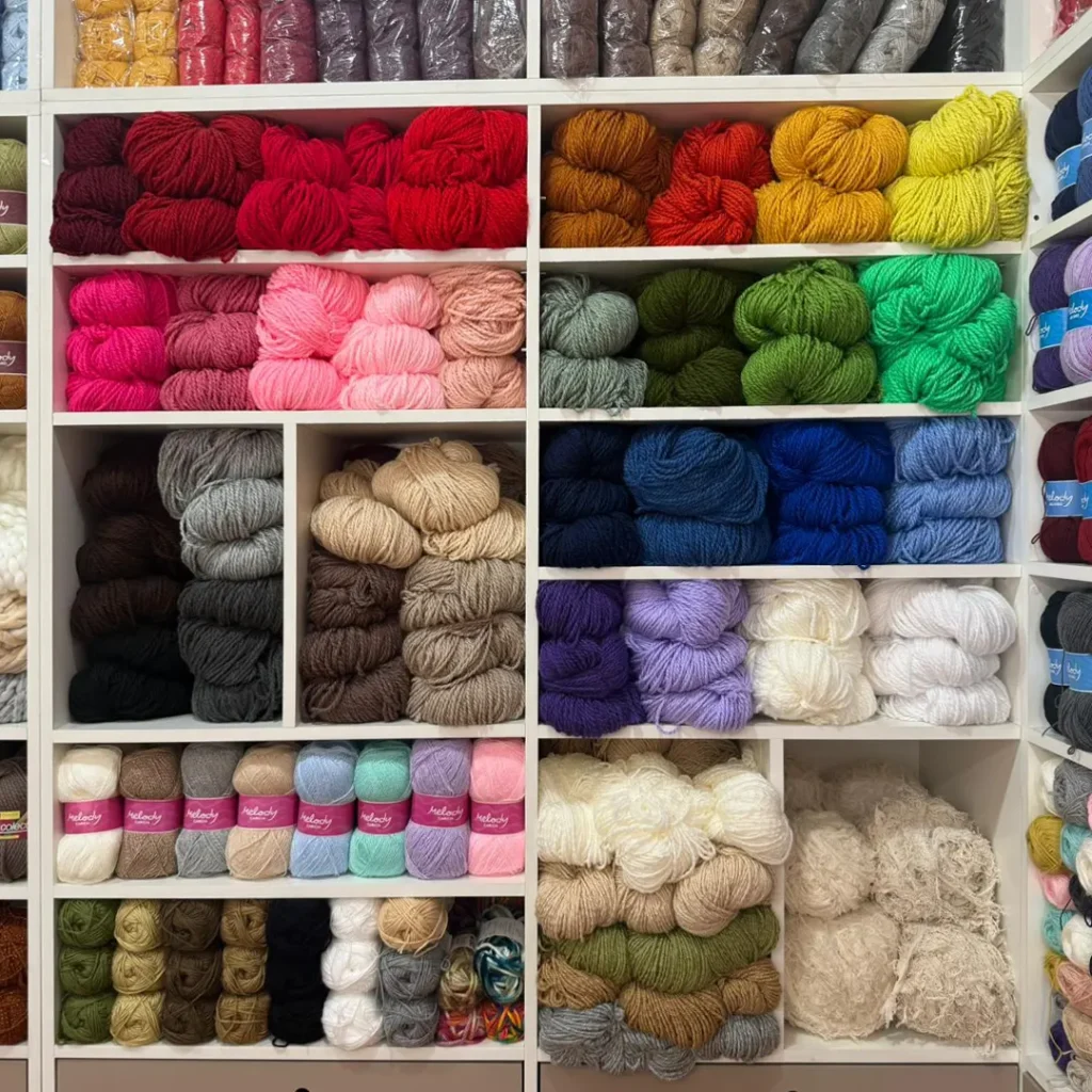 lanas cordoba estanterias